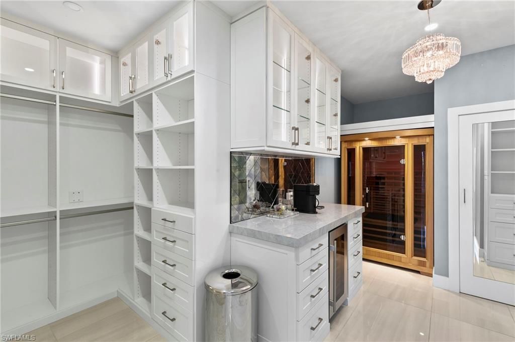 105 Barefoot Cir , Unit 24, Bonita Springs, FL 34134 Photo