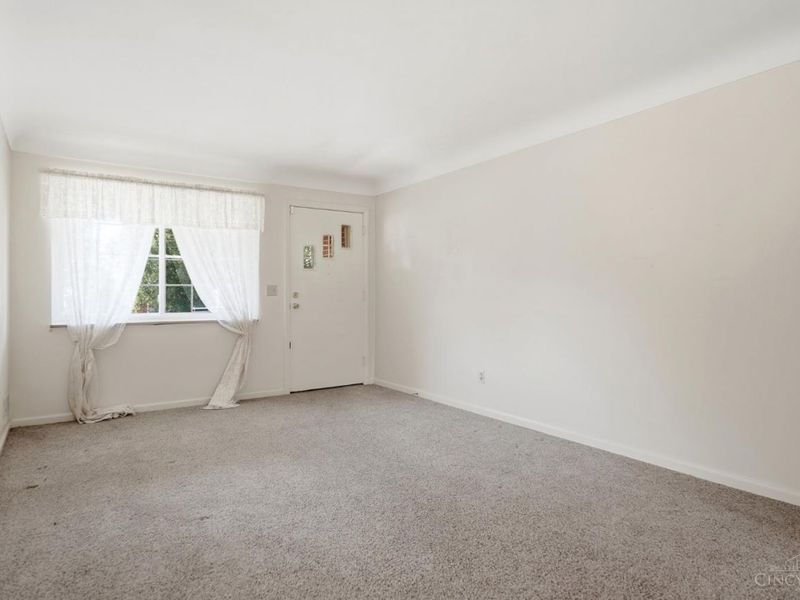 3624 Twinview Drive, Cincinnati, OH 45247 Photo 6
