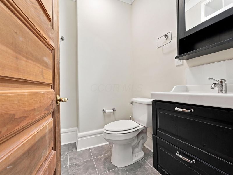 205 Woodland Avenue, Columbus, OH 43203 Photo 37