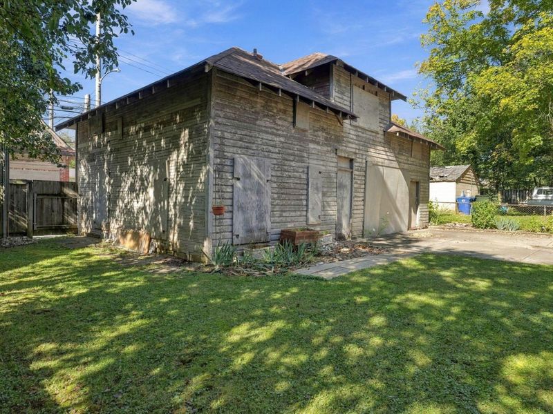 205 Woodland Avenue, Columbus, OH 43203 Photo 62