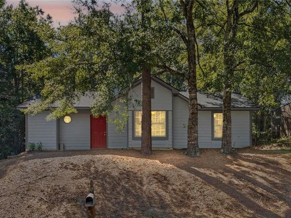 6221 Summer Place Drive N, Mobile, AL 36618