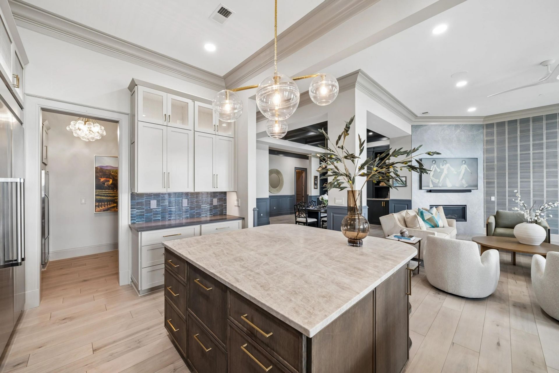 108 Fairbanks Oak Alley Photo 14