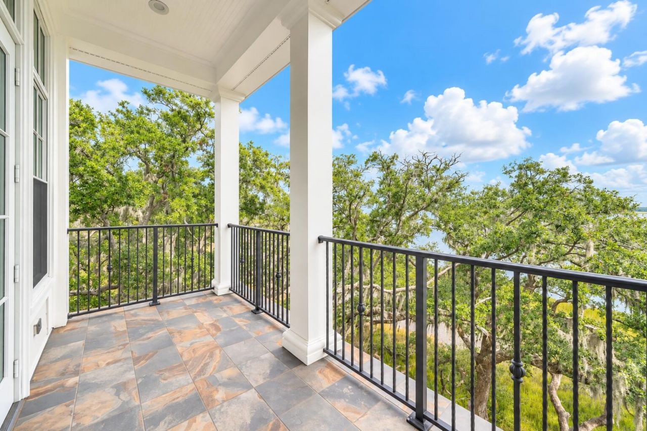 108 Fairbanks Oak Alley Photo 34