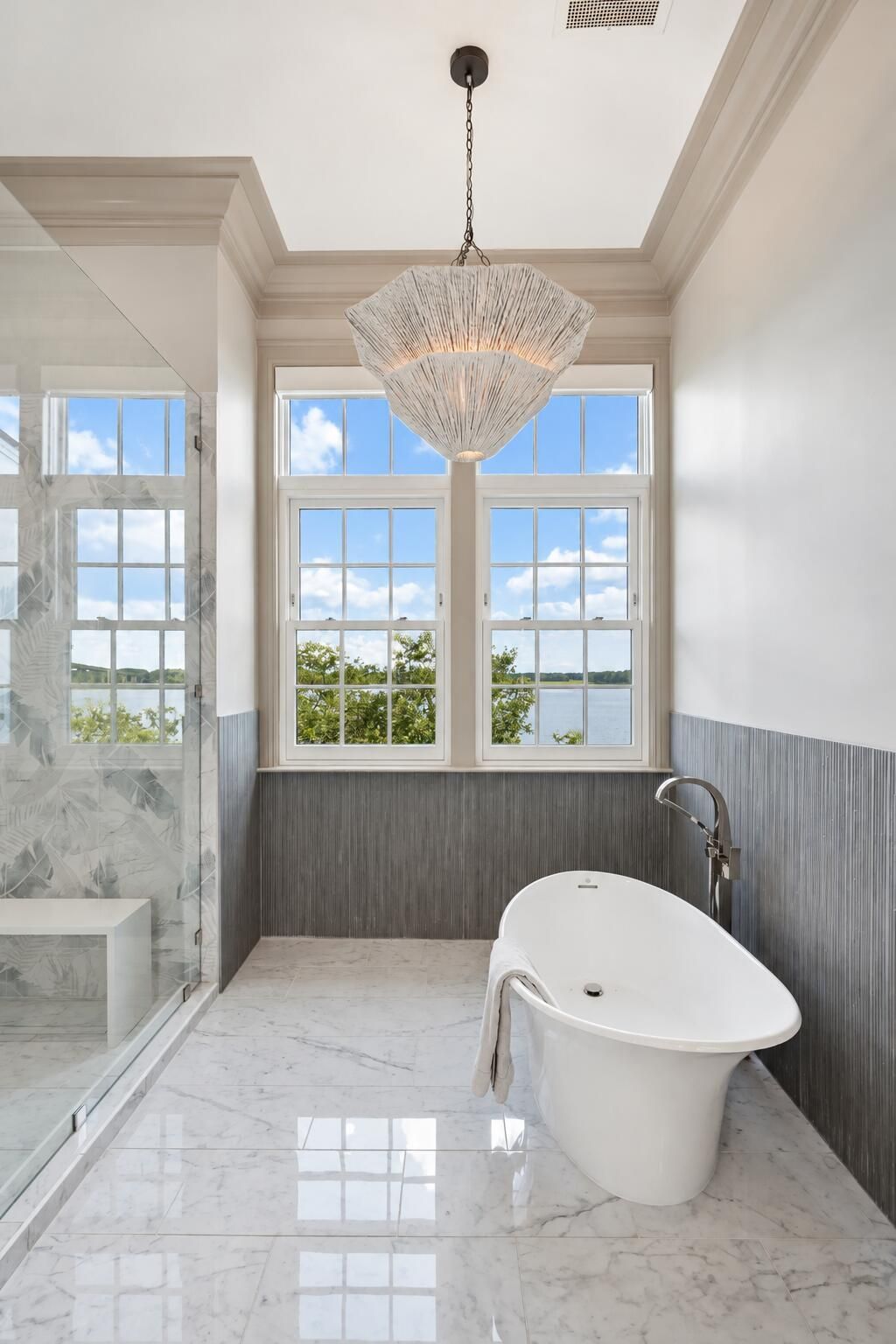 108 Fairbanks Oak Alley Photo 40