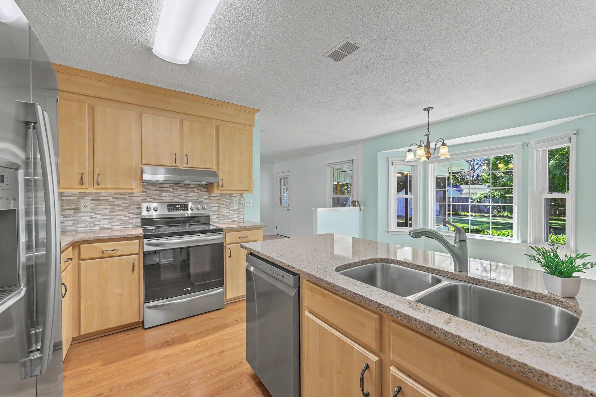 208 Longleaf Road Photo 17