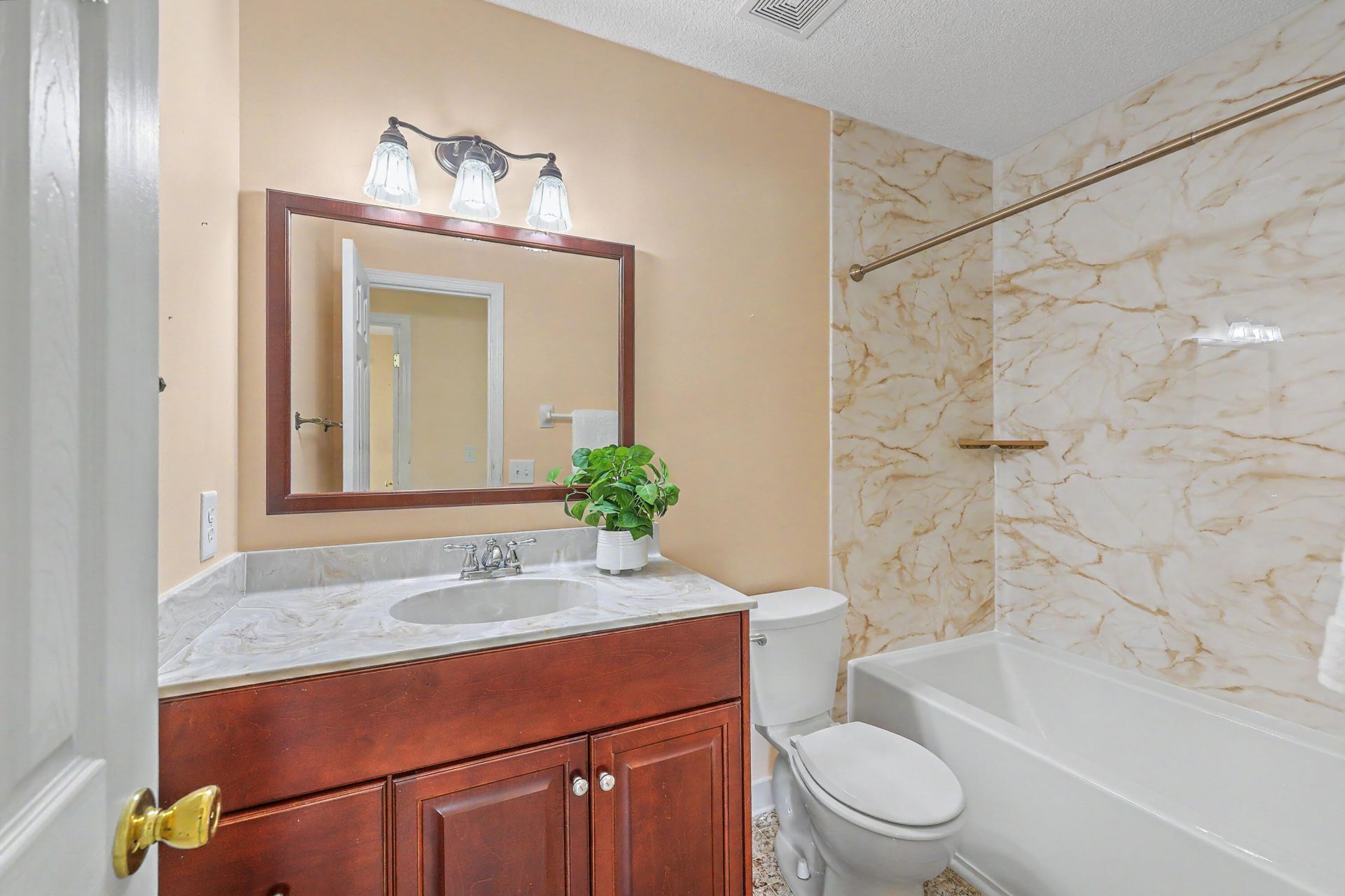 208 Longleaf Road Photo 27