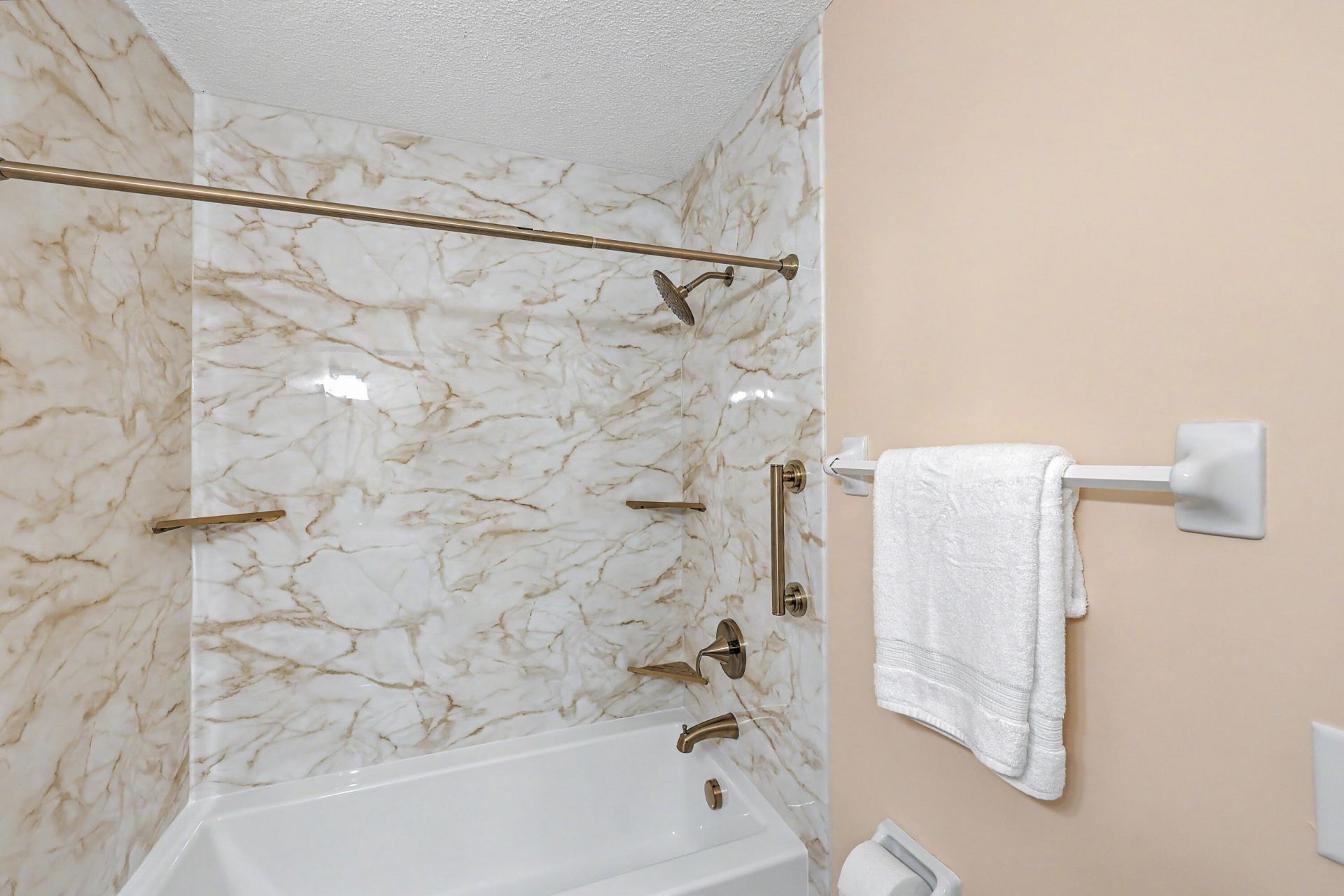208 Longleaf Road Photo 28