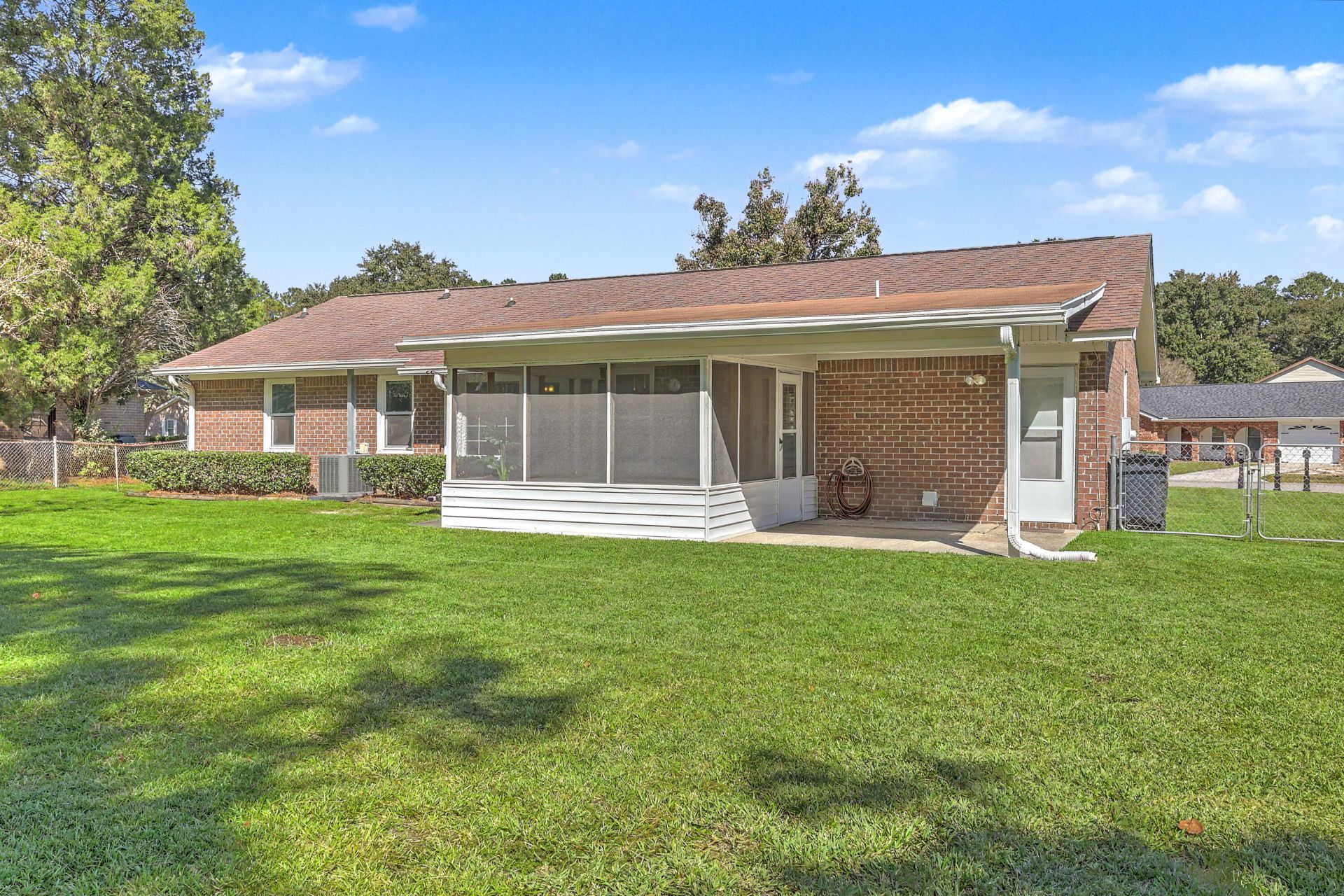 208 Longleaf Road Photo 31