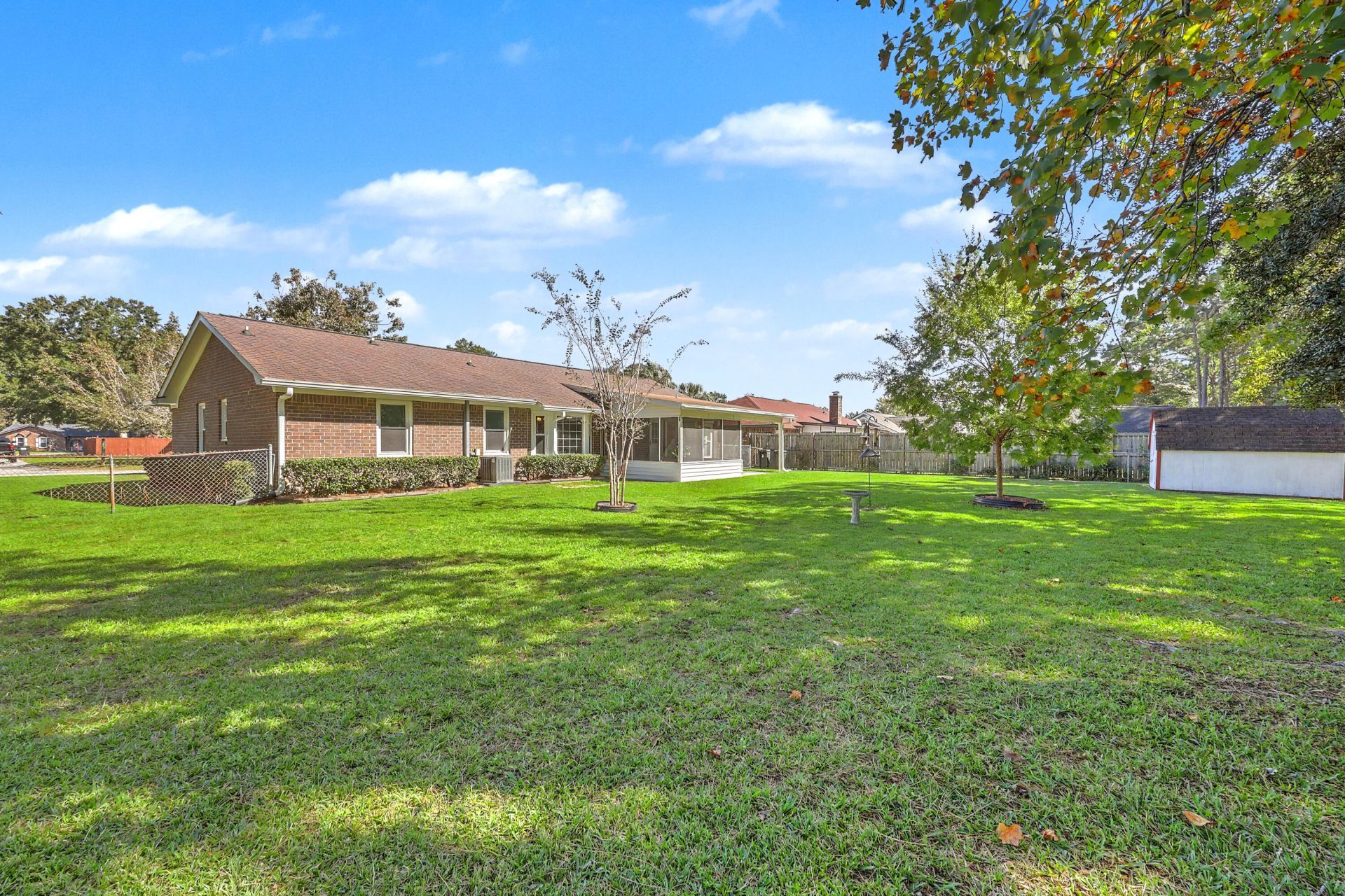 208 Longleaf Road Photo 32