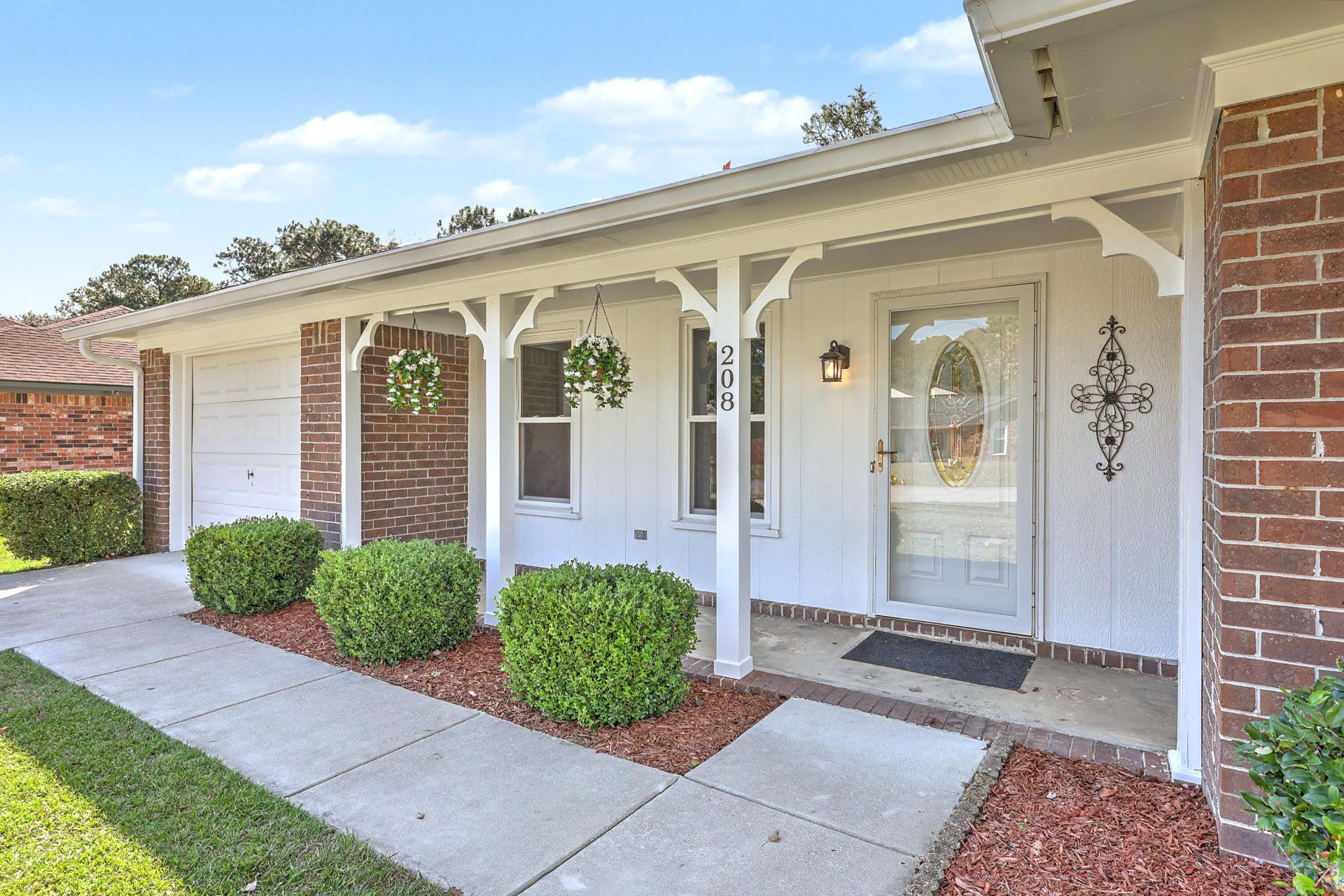 208 Longleaf Road Photo 7