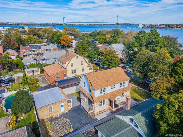 6-16 129th, College Point, NY 11356