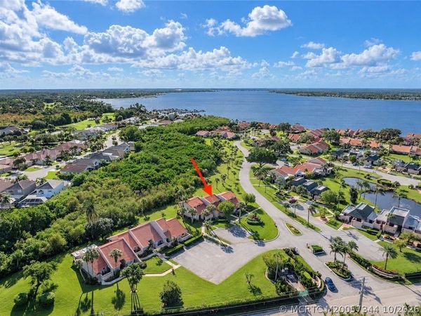 3309 SE Sandpiper Circle , Port St Lucie, FL 34952