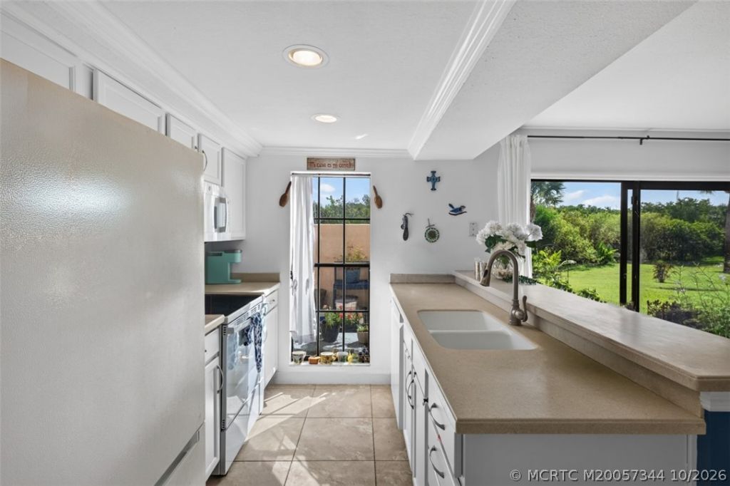 3309 SE Sandpiper Circle, Port Saint Lucie, FL 34952 Photo