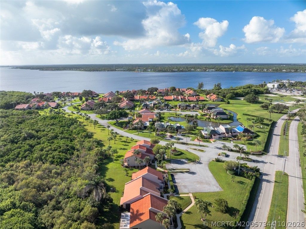 3309 SE Sandpiper Circle, Port Saint Lucie, FL 34952 Photo