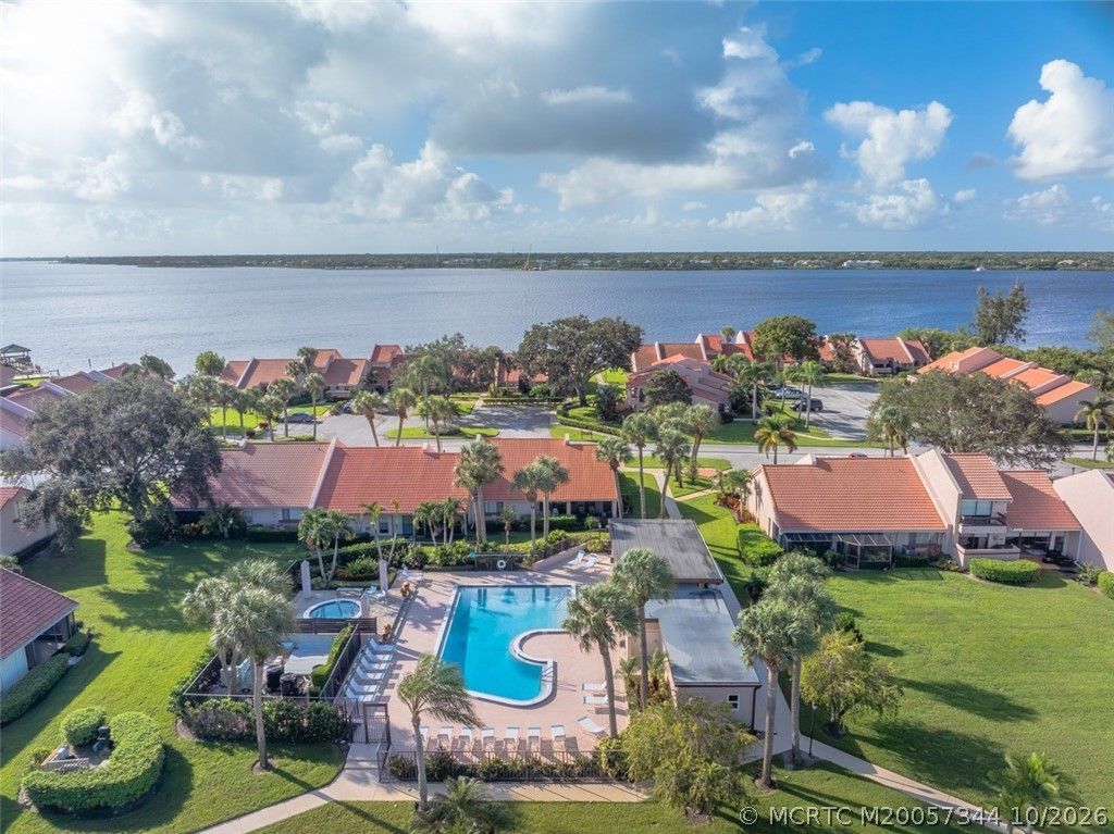 3309 SE Sandpiper Circle, Port Saint Lucie, FL 34952 Photo