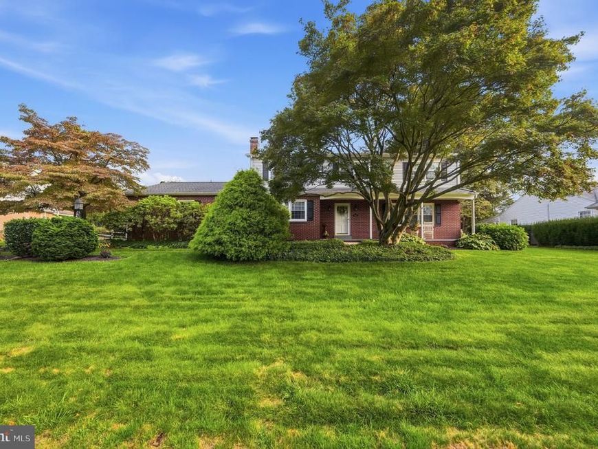 932 Donald Drive , Emmaus, PA 18049 Main Photo