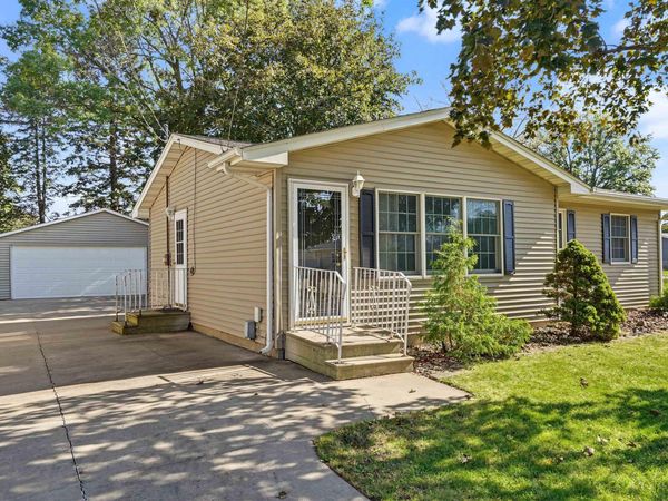 2033 Westview Avenue, Waterloo, IA 50701