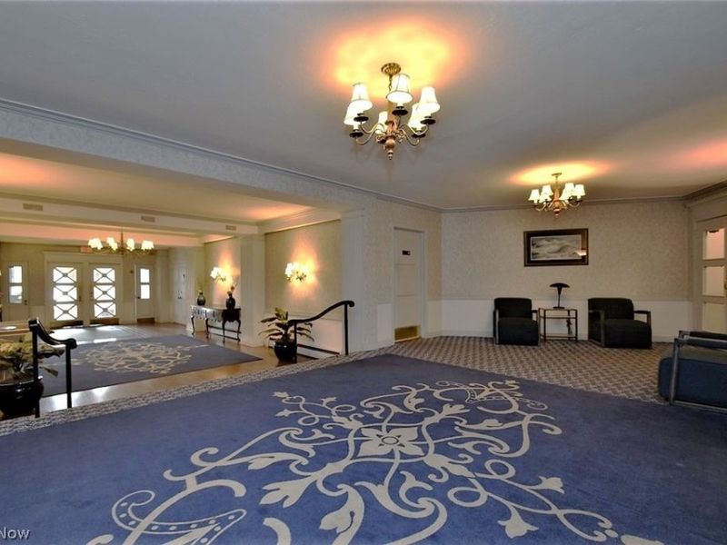 13800 Fairhill Road, Unit 312, Shaker Heights, OH 44120 Photo 24