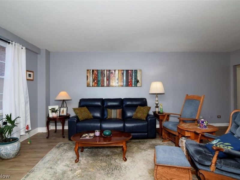 13800 Fairhill Road, Unit 312, Shaker Heights, OH 44120 Photo 8