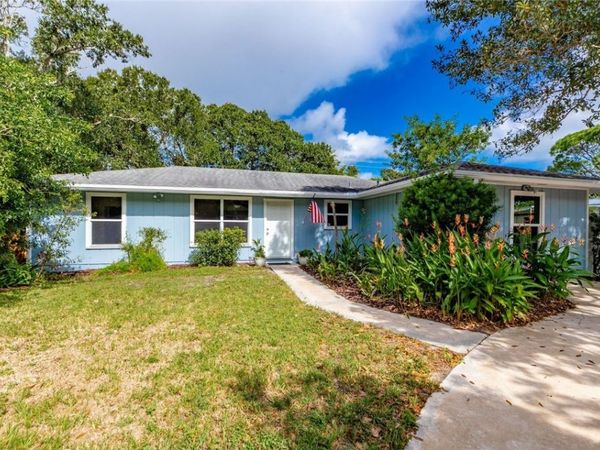 2090 Atlantic Boulevard, Vero Beach, FL 32960