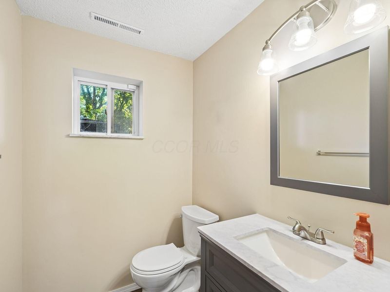2265 Park Ridge Drive , Grove City, OH 43123 Photo 19