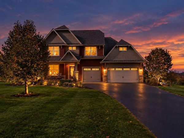 498 Prominence Way , Hudson, WI 54016