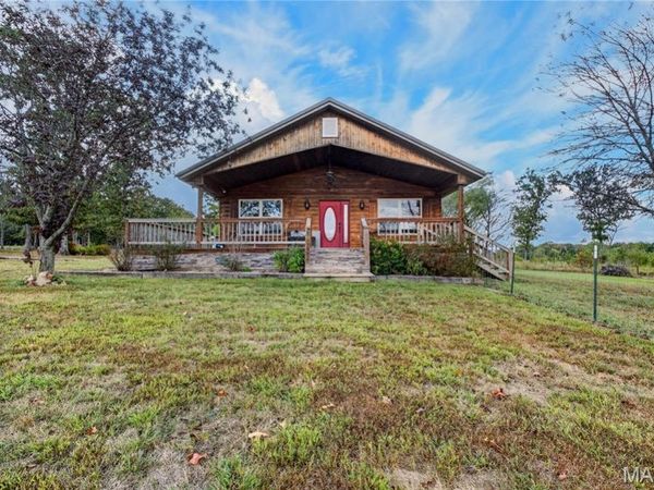 22851 McClurg Drive , Lebanon, MO 65536