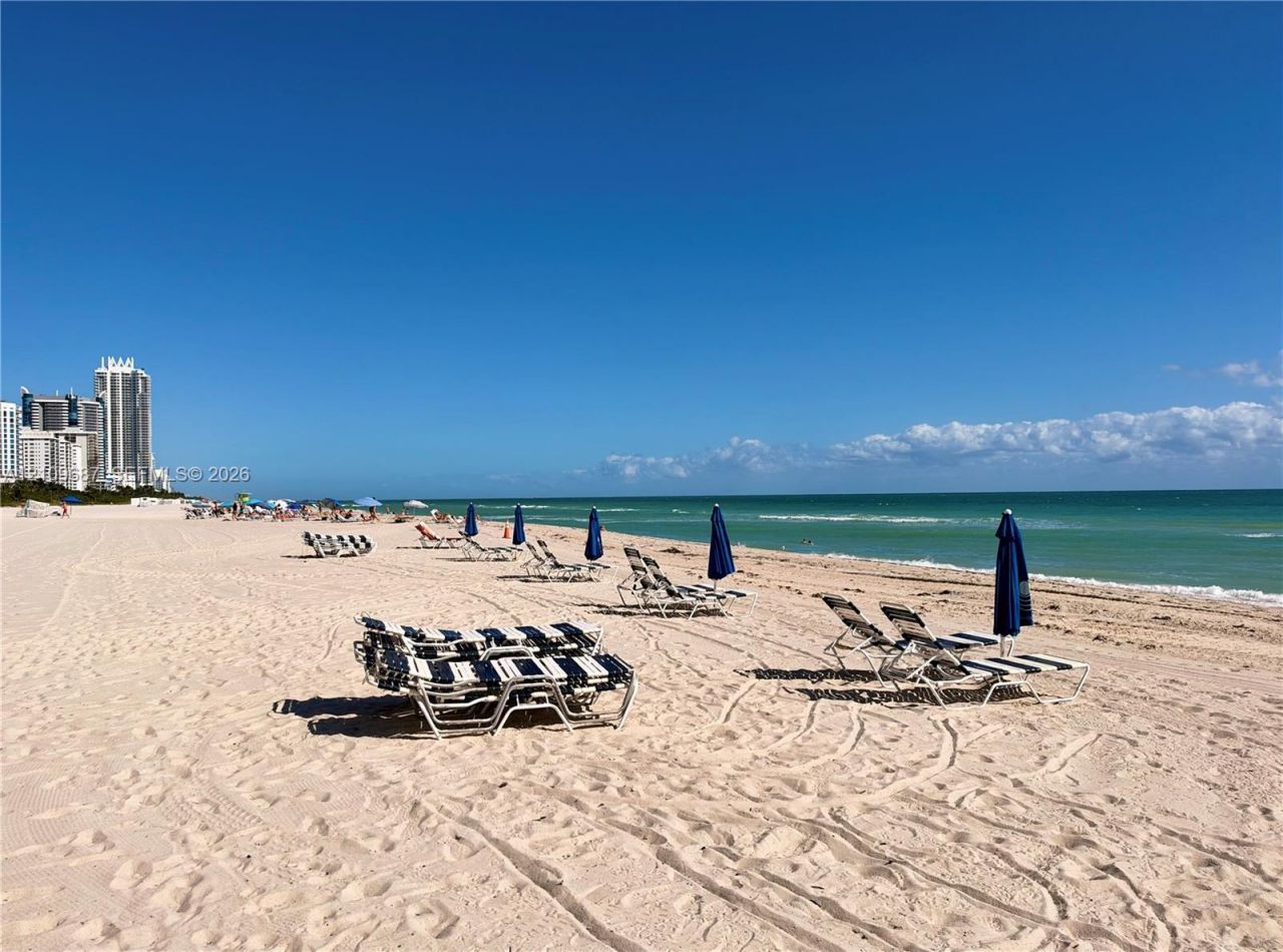 5555 Collins Ave , Unit 5C, Miami Beach, FL 33140 Photo