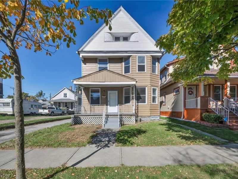 3822 Carlyle Avenue, Cleveland, OH 44109 Photo 2