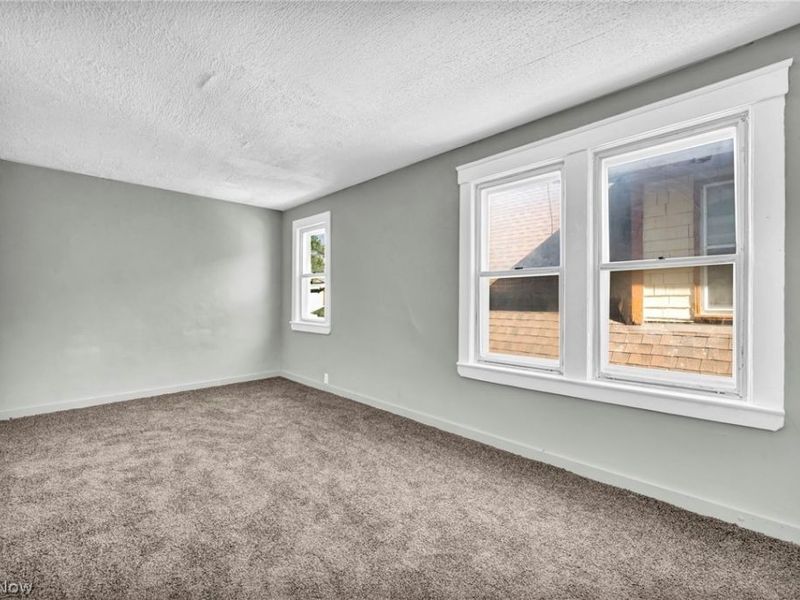 3822 Carlyle Avenue, Cleveland, OH 44109 Photo 24