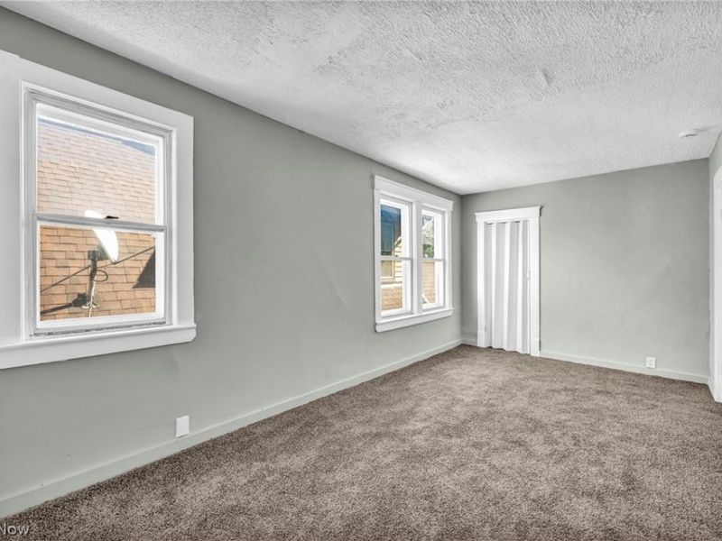 3822 Carlyle Avenue, Cleveland, OH 44109 Photo 32