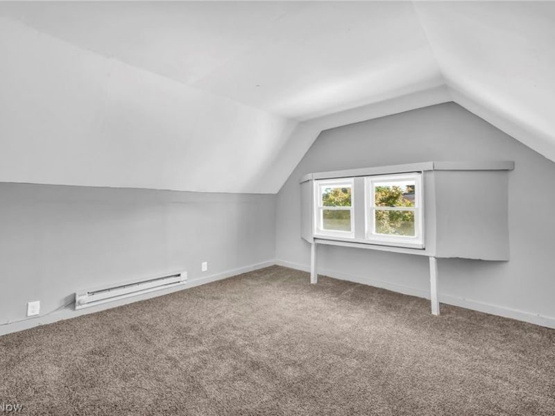 3822 Carlyle Avenue, Cleveland, OH 44109 Photo 37
