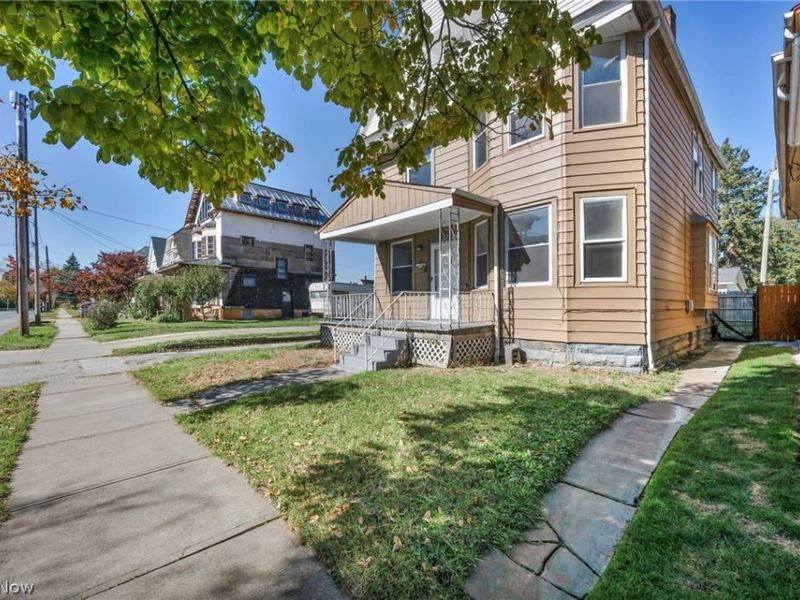3822 Carlyle Avenue, Cleveland, OH 44109 Photo 4