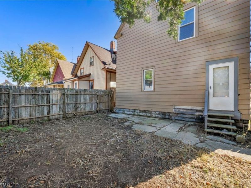 3822 Carlyle Avenue, Cleveland, OH 44109 Photo 46