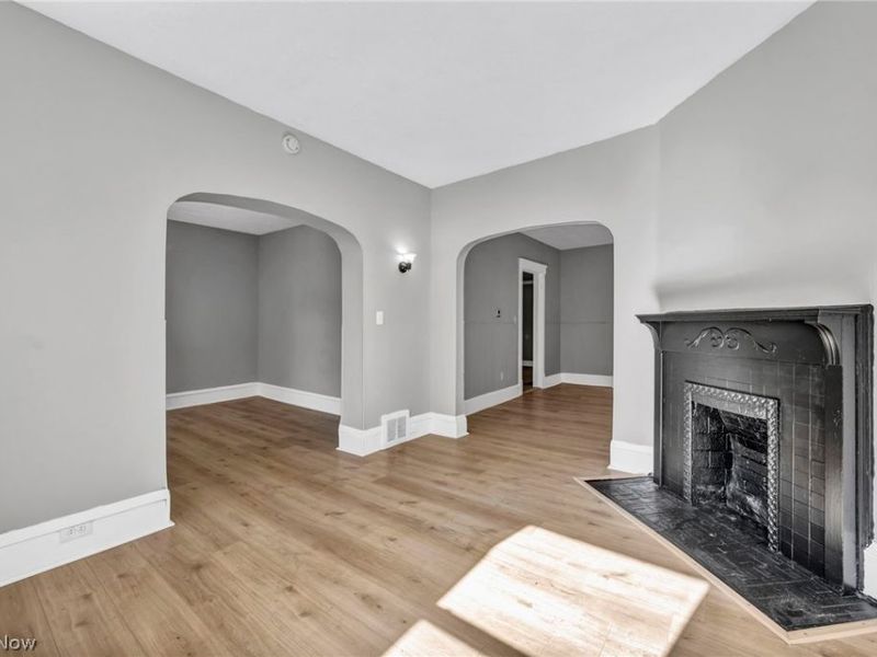 3822 Carlyle Avenue, Cleveland, OH 44109 Photo 6