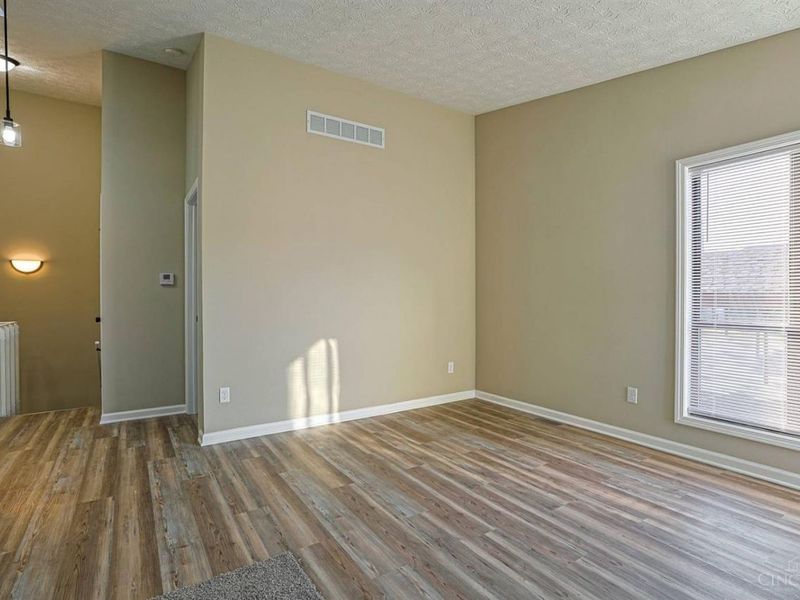 4745 Caprice Drive, Unit 5, Middletown, OH 45044 Photo 6
