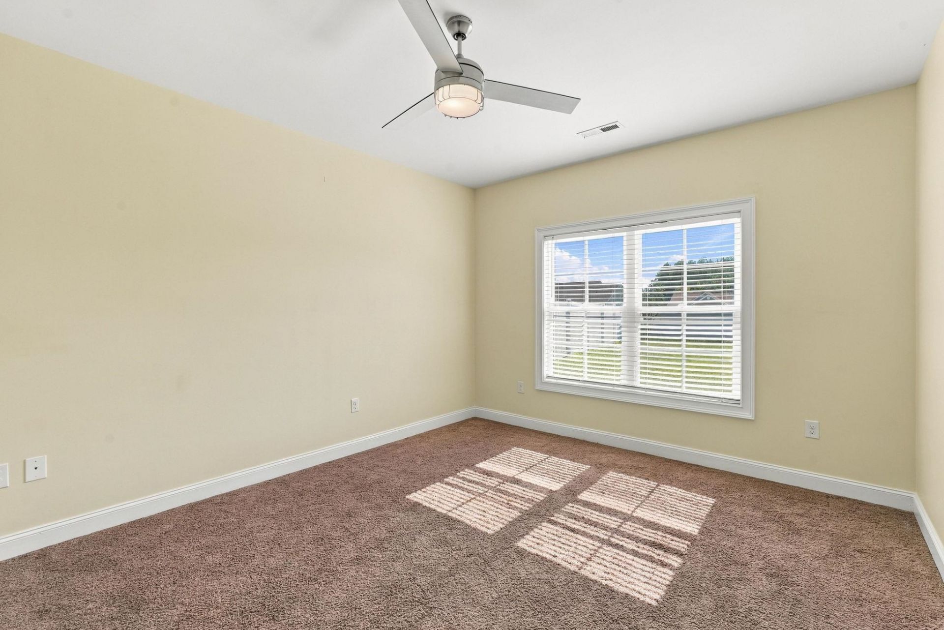 153 Grier Crossing Dr.  Photo 16