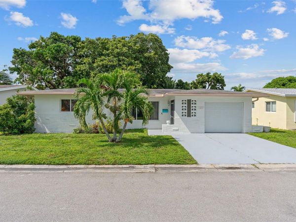 1045 NW 69TH AVENUE , MARGATE, FL 33063