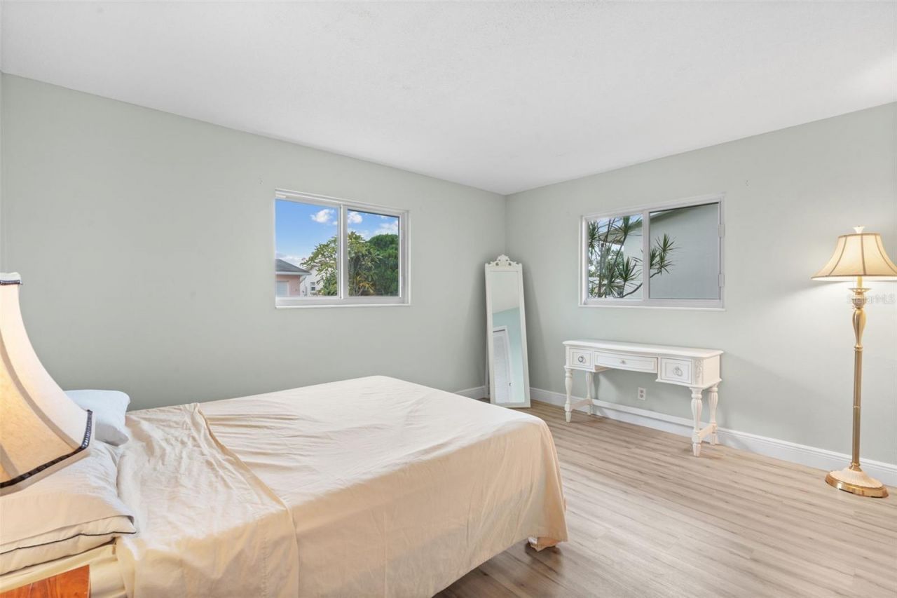 1045 NW 69th Avenue , Margate, FL 33063 Photo