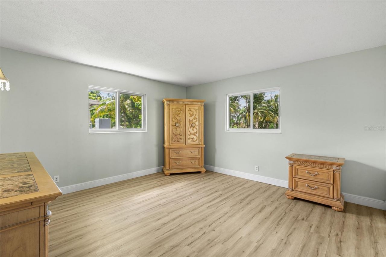 1045 NW 69th Avenue , Margate, FL 33063 Photo