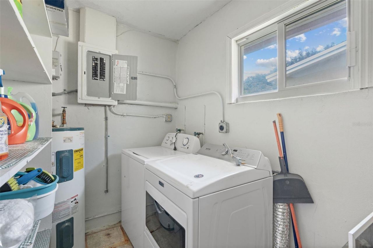 1045 NW 69th Avenue , Margate, FL 33063 Photo