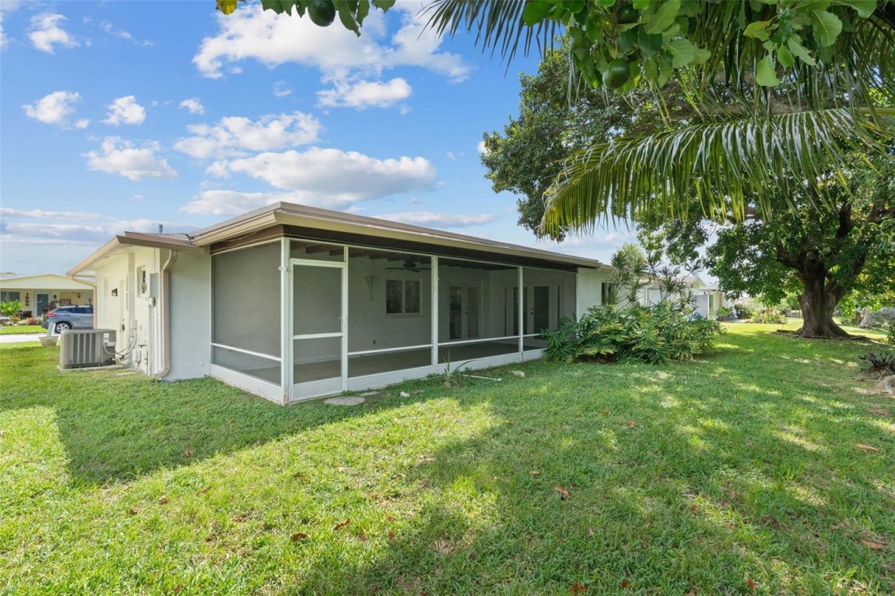 1045 NW 69th Avenue , Margate, FL 33063 Photo