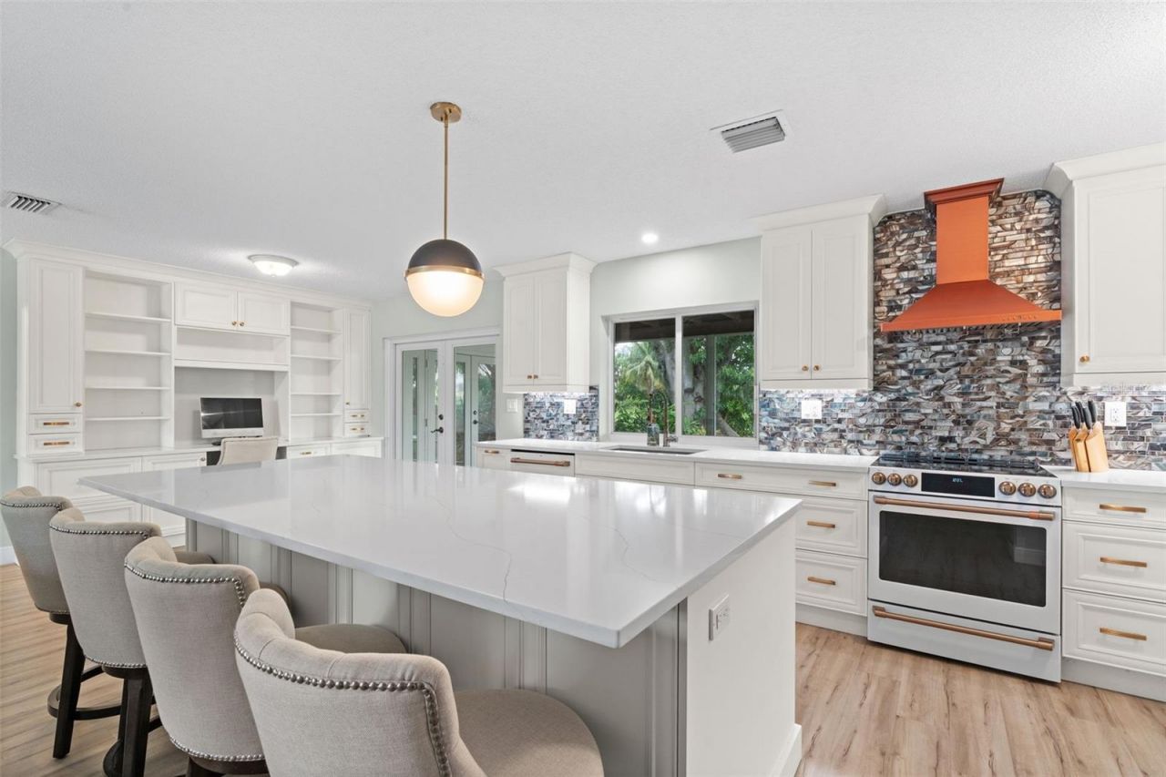 1045 NW 69th Avenue , Margate, FL 33063 Photo