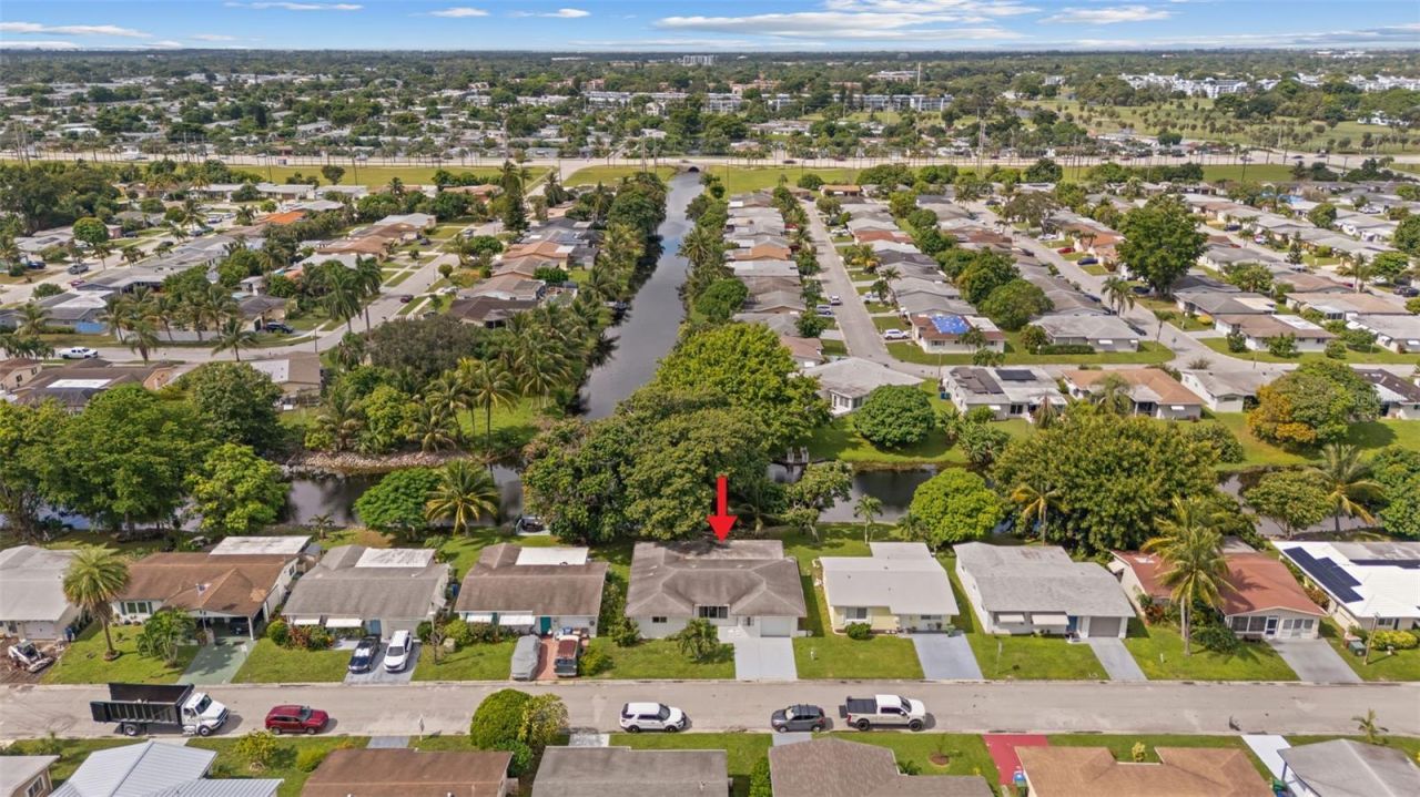1045 NW 69th Avenue , Margate, FL 33063 Photo