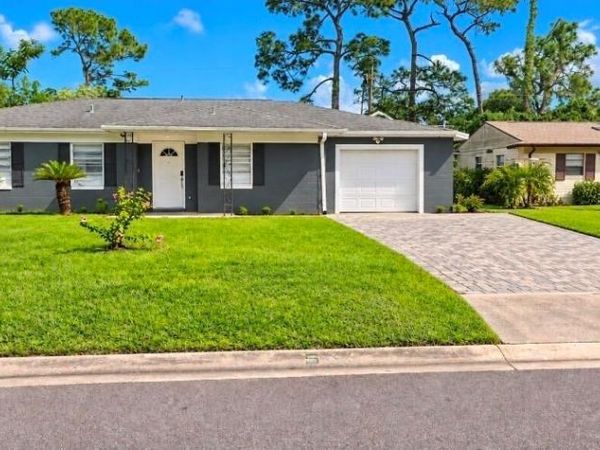 8007 MEADOWGLEN DRIVE , ORLANDO, FL 32810