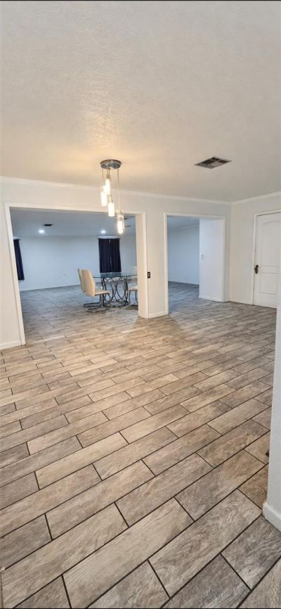 8007 Meadowglen Drive , Orlando, FL 32810 Photo