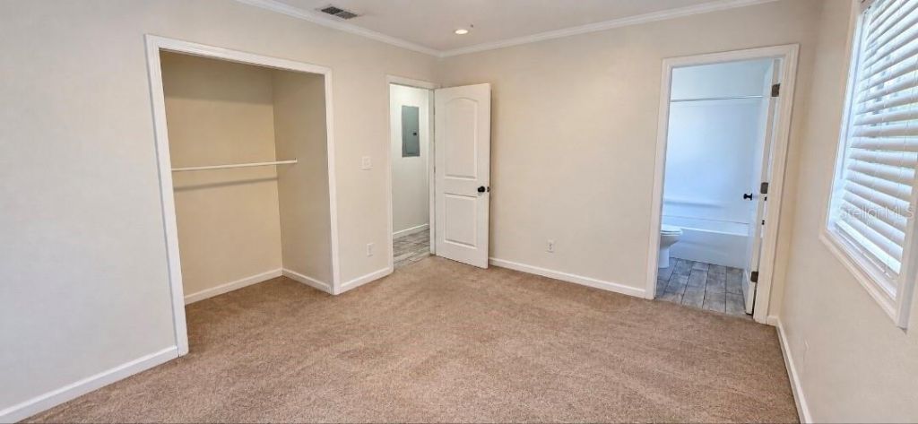 8007 Meadowglen Drive , Orlando, FL 32810 Photo