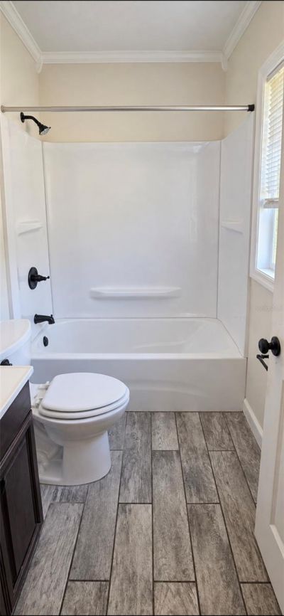 8007 Meadowglen Drive , Orlando, FL 32810 Photo