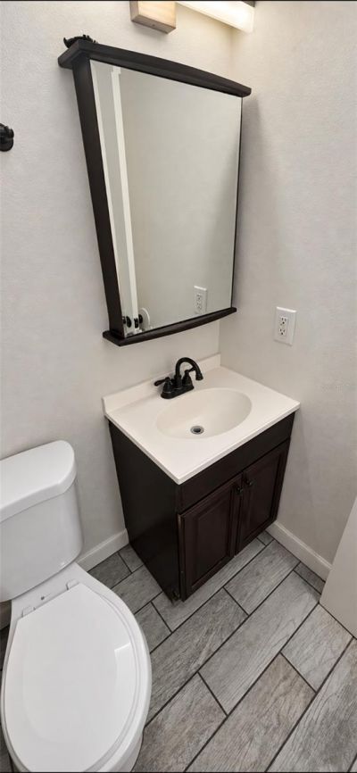 8007 Meadowglen Drive , Orlando, FL 32810 Photo