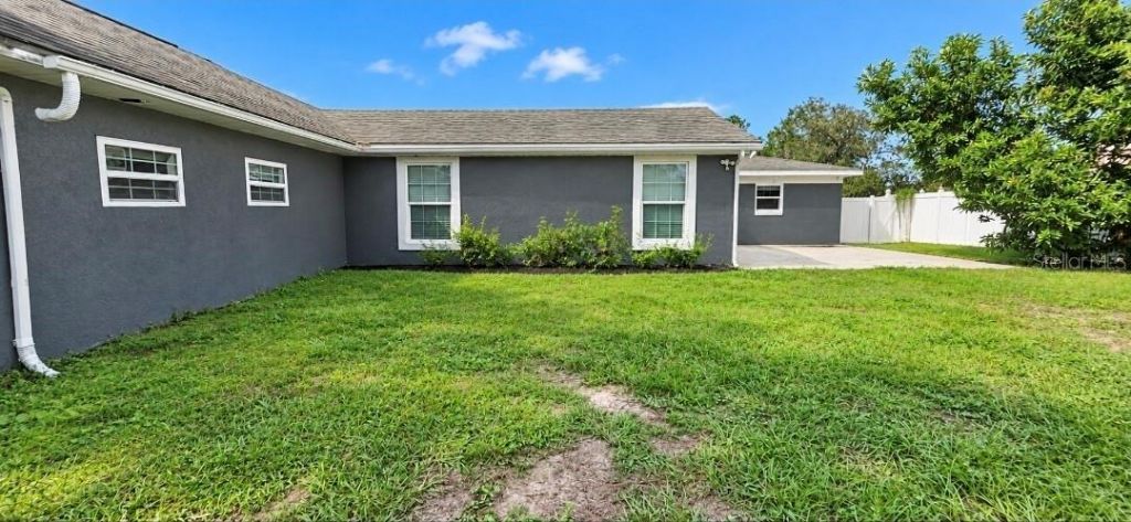 8007 Meadowglen Drive , Orlando, FL 32810 Photo